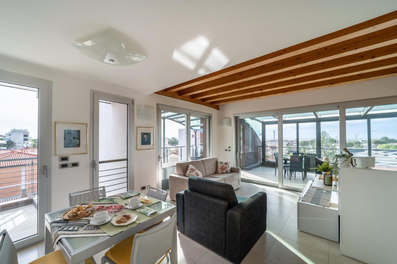 Residenza Ore Felici Lignano Sabbiadoro Exterior foto
