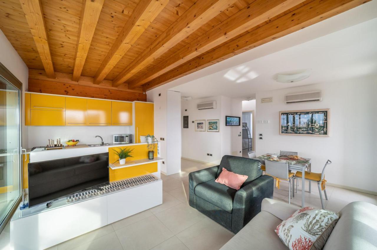 Residenza Ore Felici Lignano Sabbiadoro Exterior foto